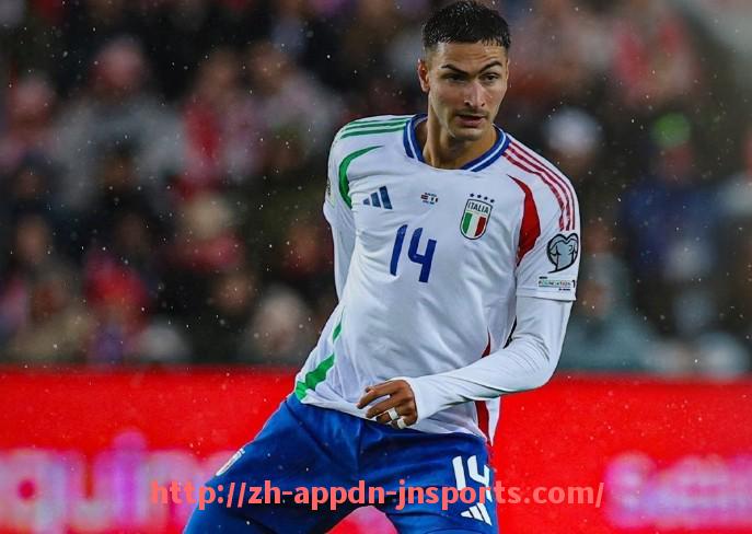 江南体育APP-法甲全年赛事精彩亮点总汇及关键进球回顾